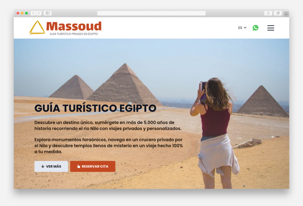 Captura de la página de inicio de Guía Turístico Egipto enmarcada en una ventana de navegador