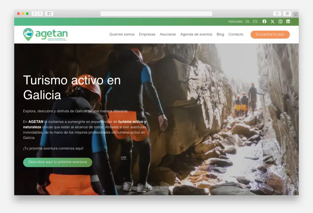 Captura de la portada de Turismo de Aventura en Galicia de AGETAN, enmarcada en una ventana de navegador